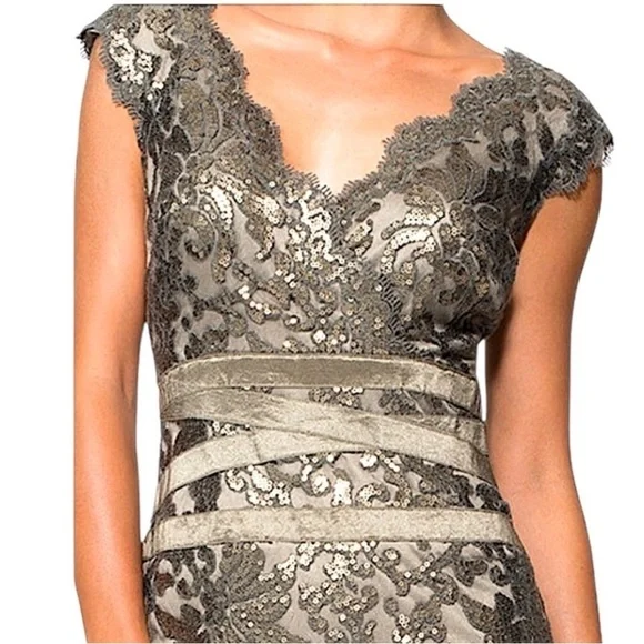 Tadashi Shoji Sequin Lace V-Neck Cocktail Dress - Picture 3 of 15